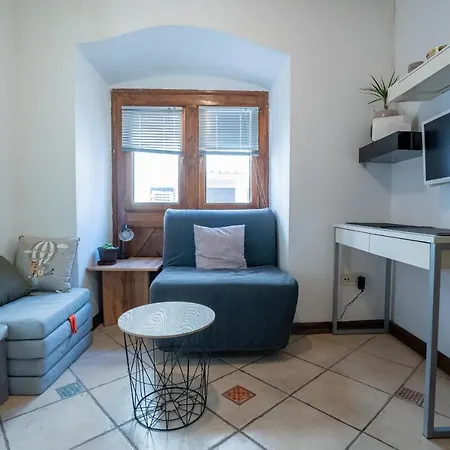 Old Town Apartment, 50m From Sea Apartament *